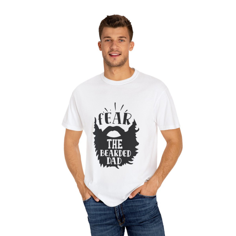 Fear the Bearded Dad Funny Dad T-shirt